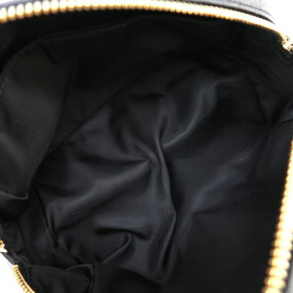 Gucci Interlocking GG Pouch - Picture 3 of 9